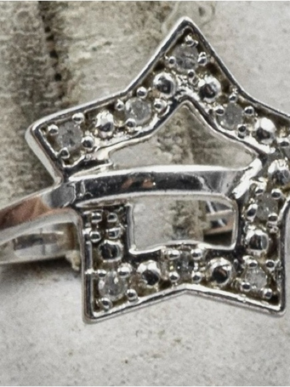 Silver Star Accent Ring - Diamonds in SS
